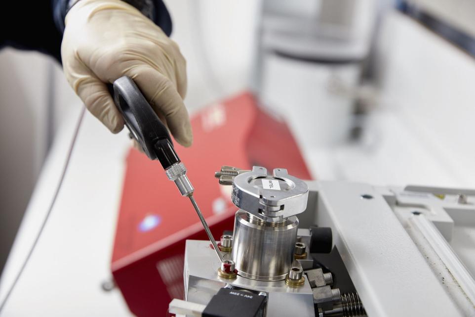 Helium Leak Test